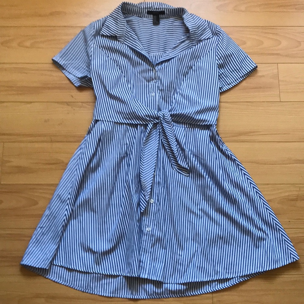 Adorable Seersucker Teacup Dress M